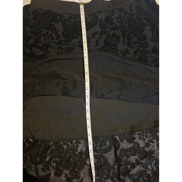 Black Floral Velvet Burnout Handkerchief Hem Skirt 1XL Fairy Whimsigoth Grunge - Picture 7 of 8